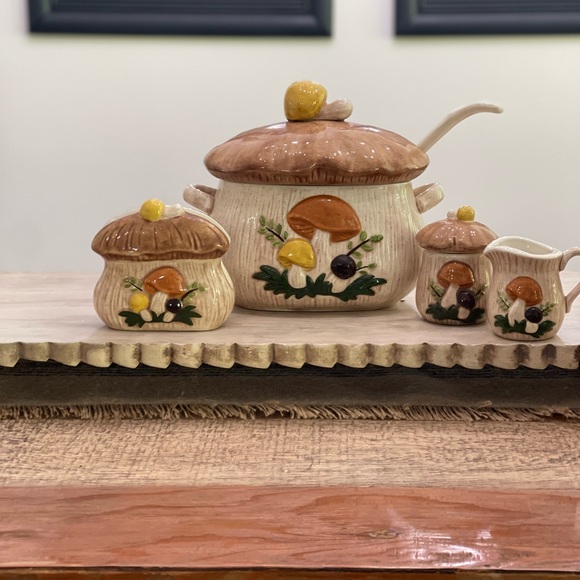 🍄Vintage Mushroom Set🍄 - Picture 2 of 9